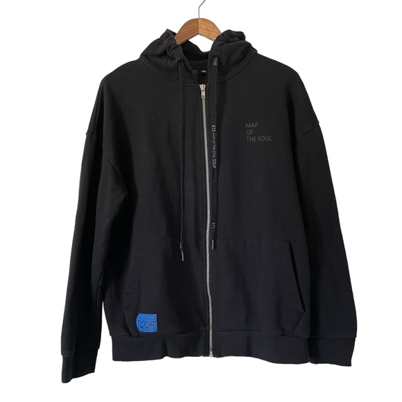 BTS Map of the Soul Tour black hooded zippered sweatshirt Unisex size M - Picture 1 of 11
